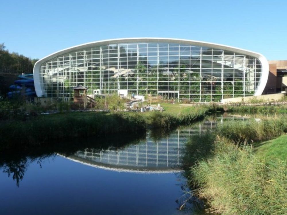 Center Parcs pool and main building